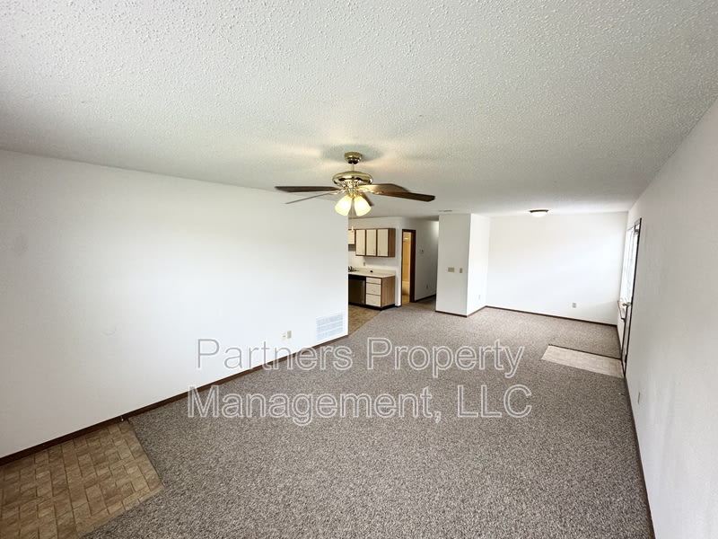 1661 North Dawn Drive – photo 2