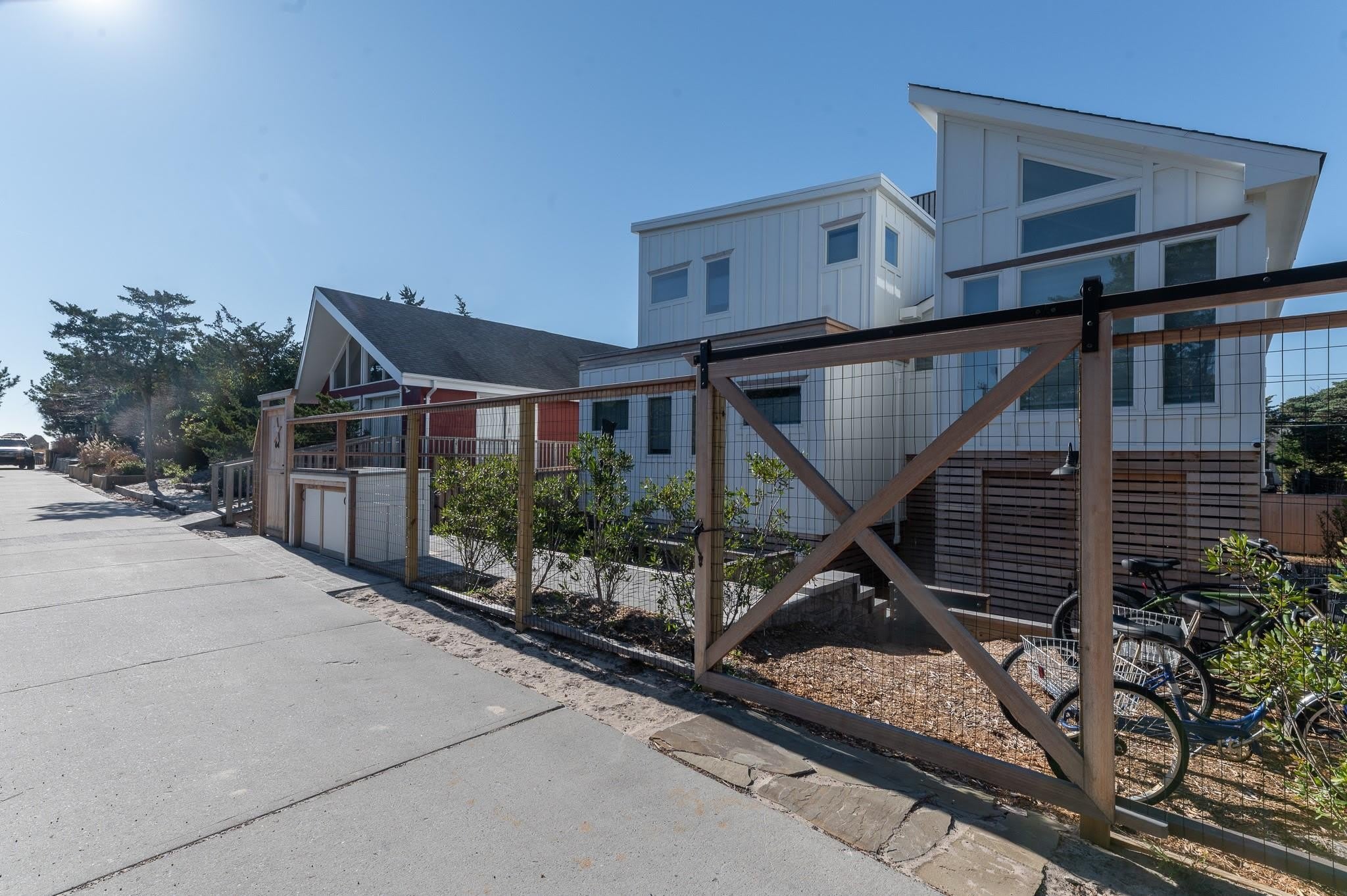 64 Bungalow Walk – photo 2