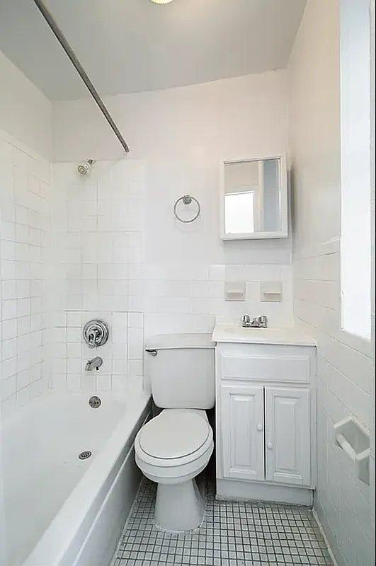 205 Allen Street – photo 5