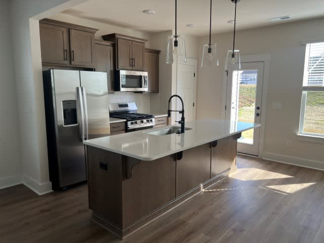 1327 Maplesmith Way – photo 4