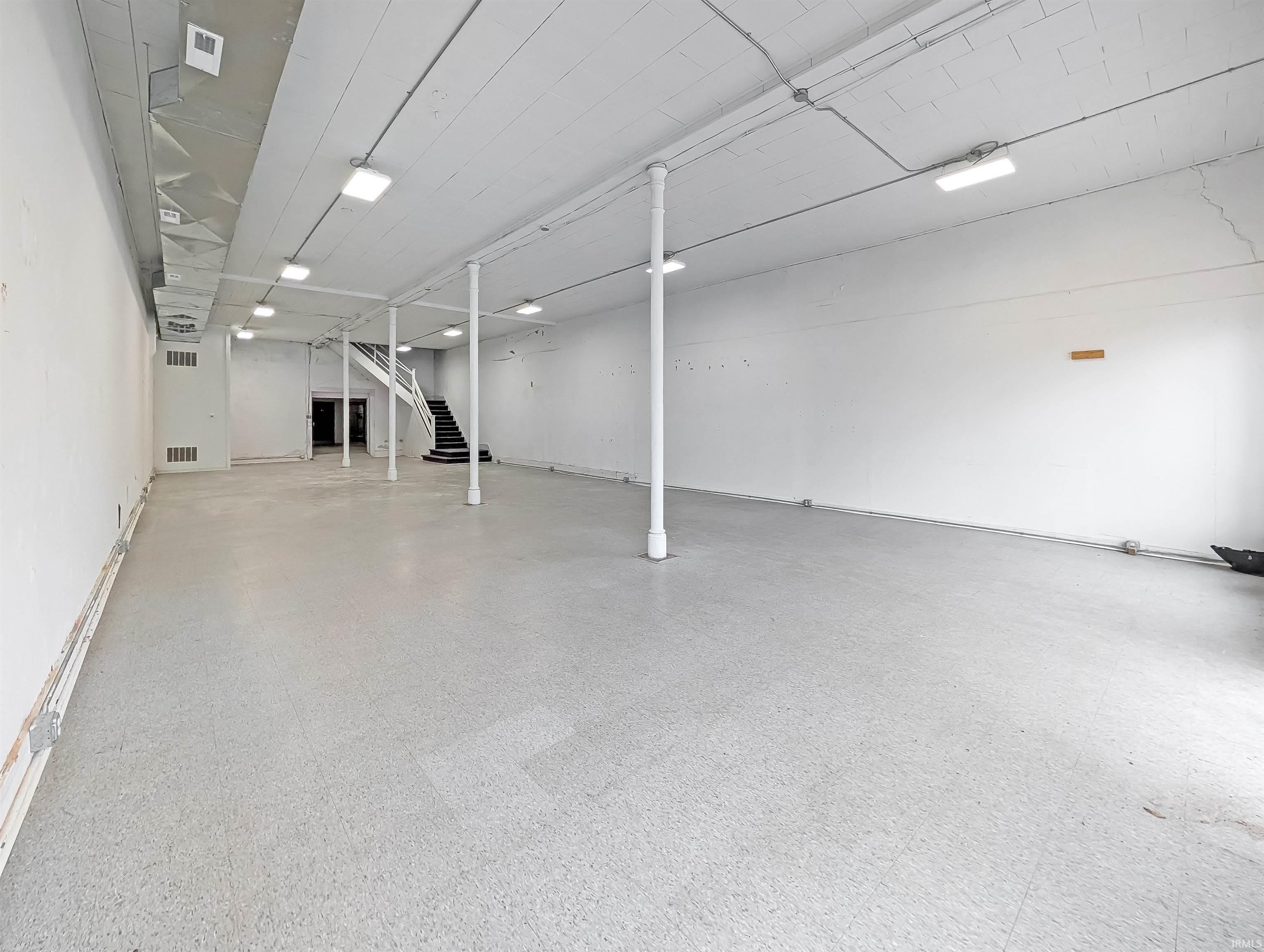 59 W Washington Street – photo 5