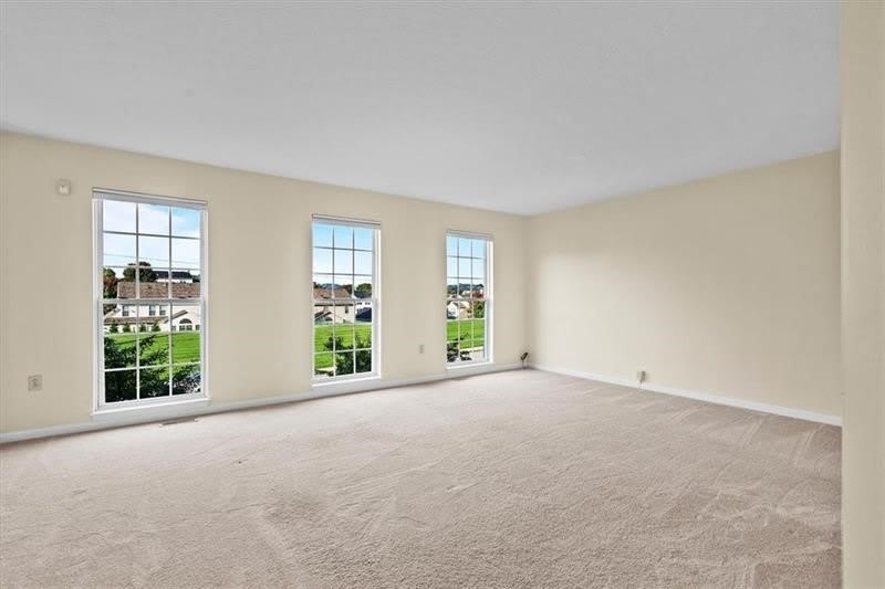 510 W Village Green Blvd – photo 3