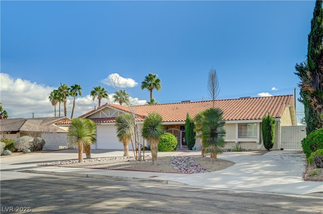 6635 Costa Brava Road – photo 2