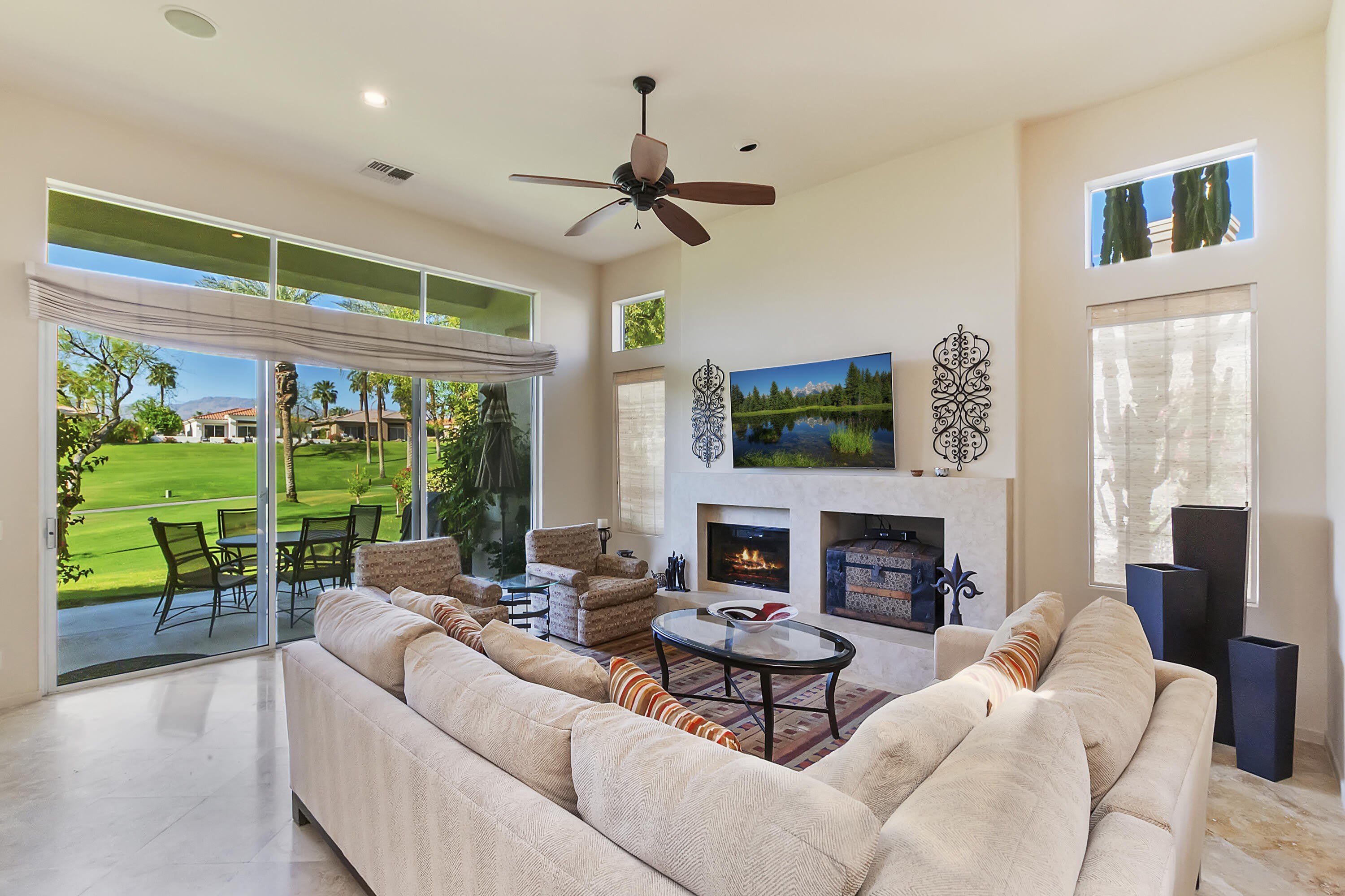 359 Desert Holly Drive – photo 2