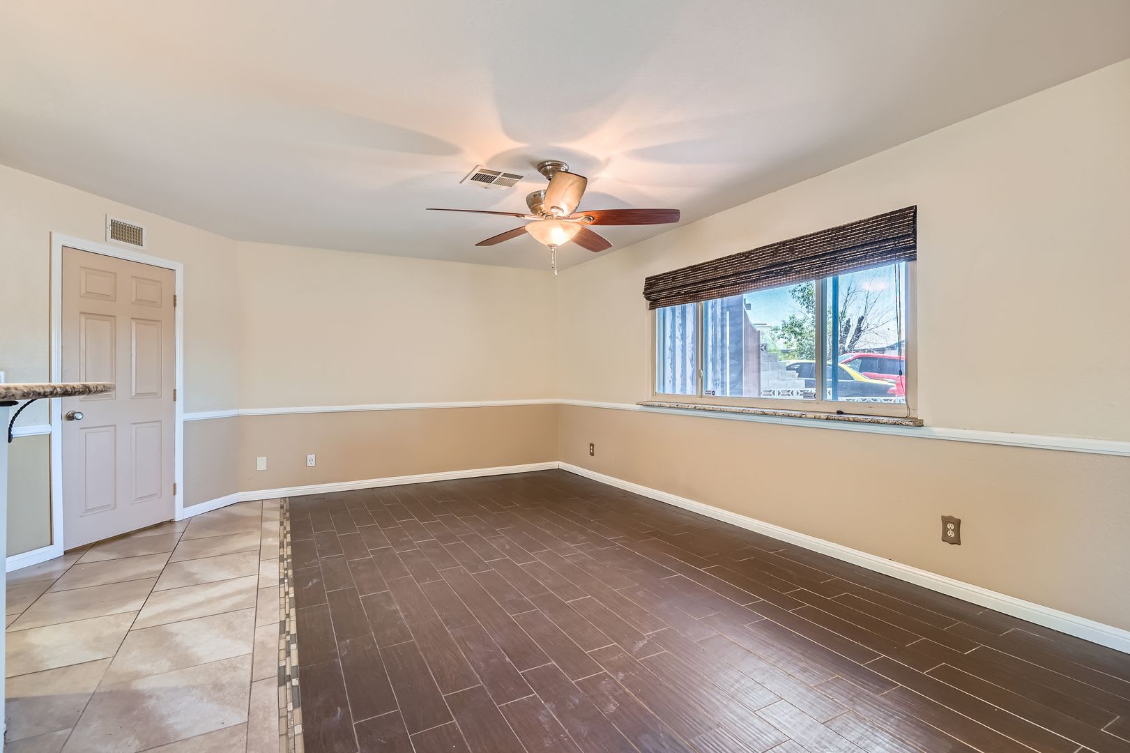 Highland Hills RV Parking 4 Bedrooms – photo 4