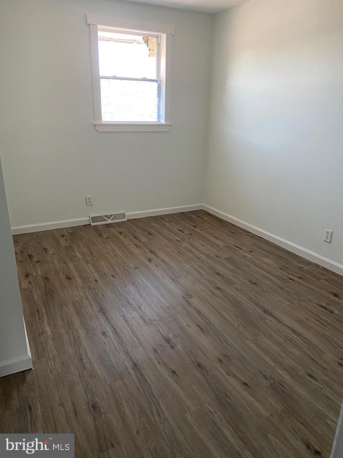 1883 S DUPONT Highway – photo 3