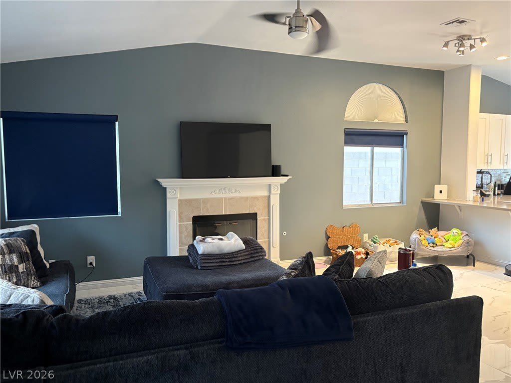4402 Cassandra Drive – photo 2