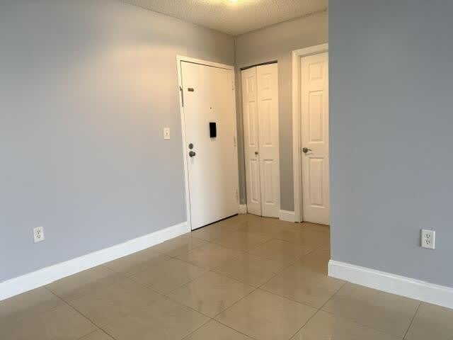 4154 Inverrary Drive – photo 5