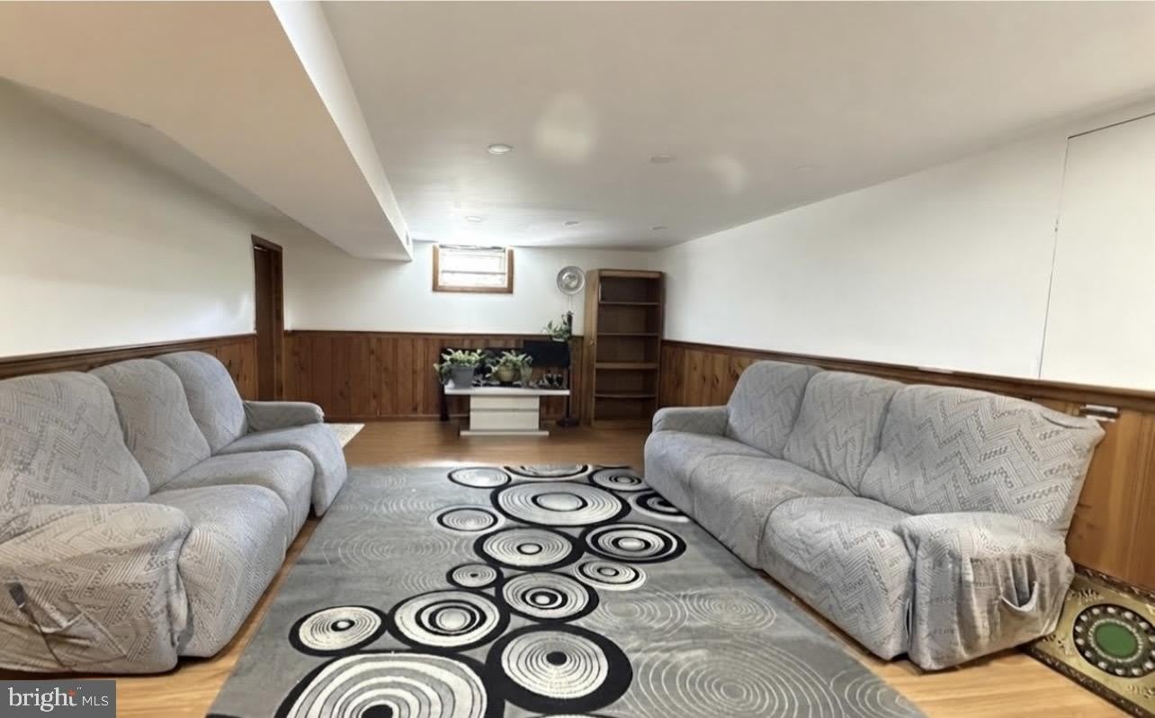 7403 Essex Ave – photo 2
