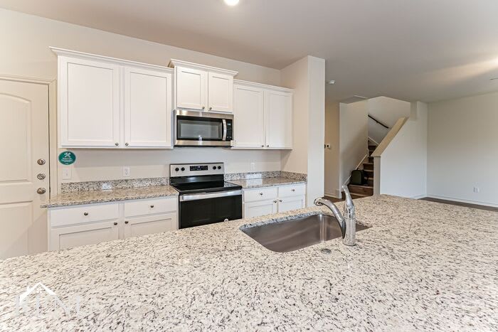 336 Sunnymeade Lane – photo 5