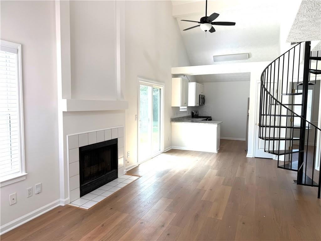 2802 Pine Valley Way NW – photo 2