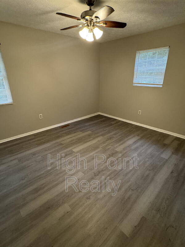 311 Coleman Lane – photo 5