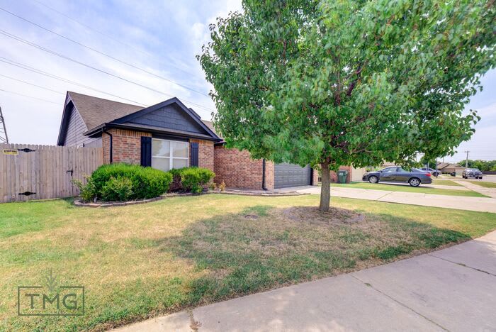14604 East 109Th Place North – photo 2