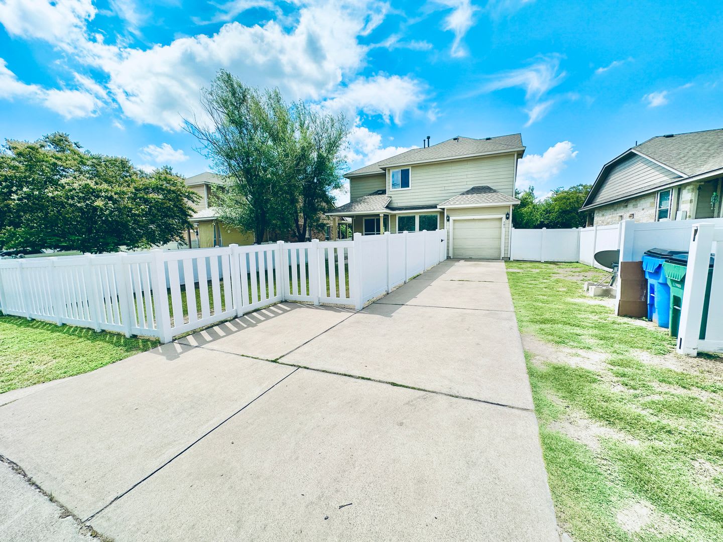 Spacious 3Br Home In Pflugerville At Highland Park 2 Living Areas 2 Car Garage – photo 3