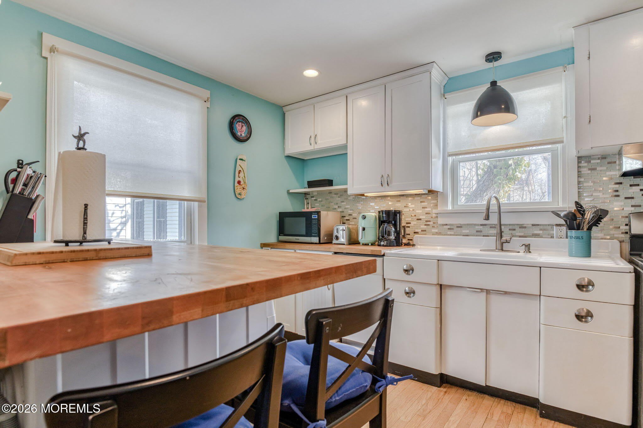 127 Lawrence Avenue – photo 5