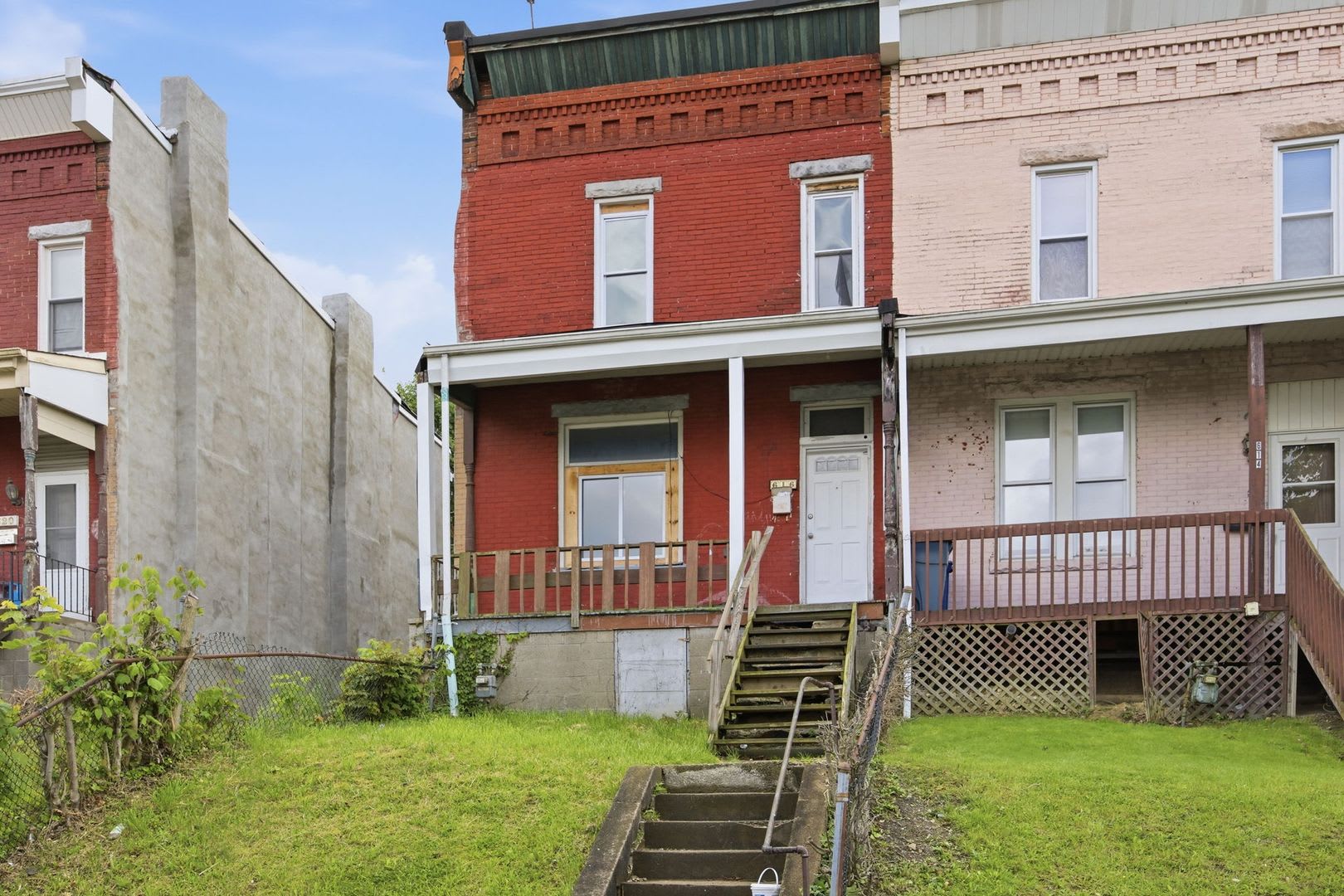 Well-maintained 3BR Home for Rent in Pittsburgh, Section 8 Considered!! – photo 2
