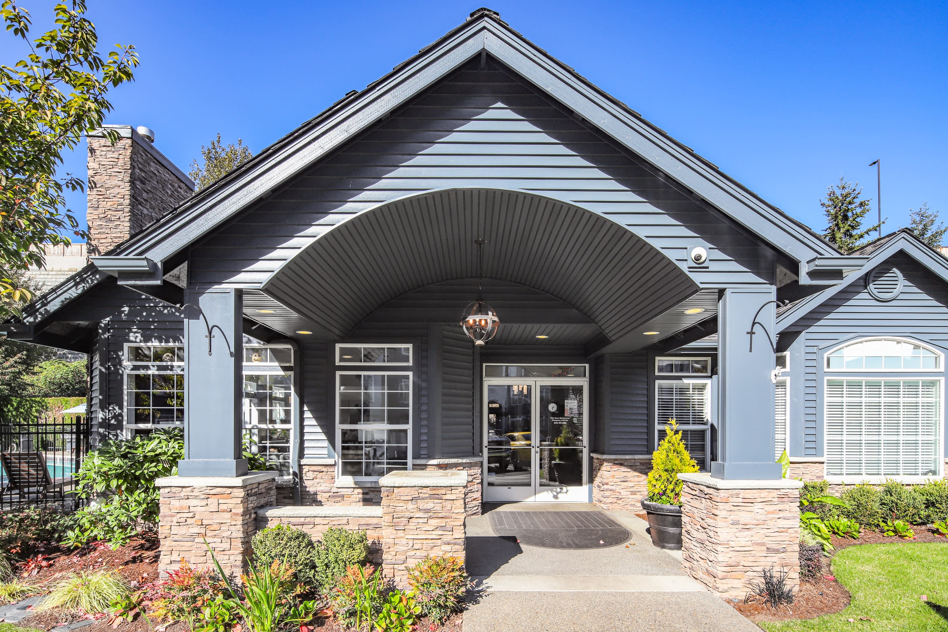 Copper Creek Apartment Homes – photo 2