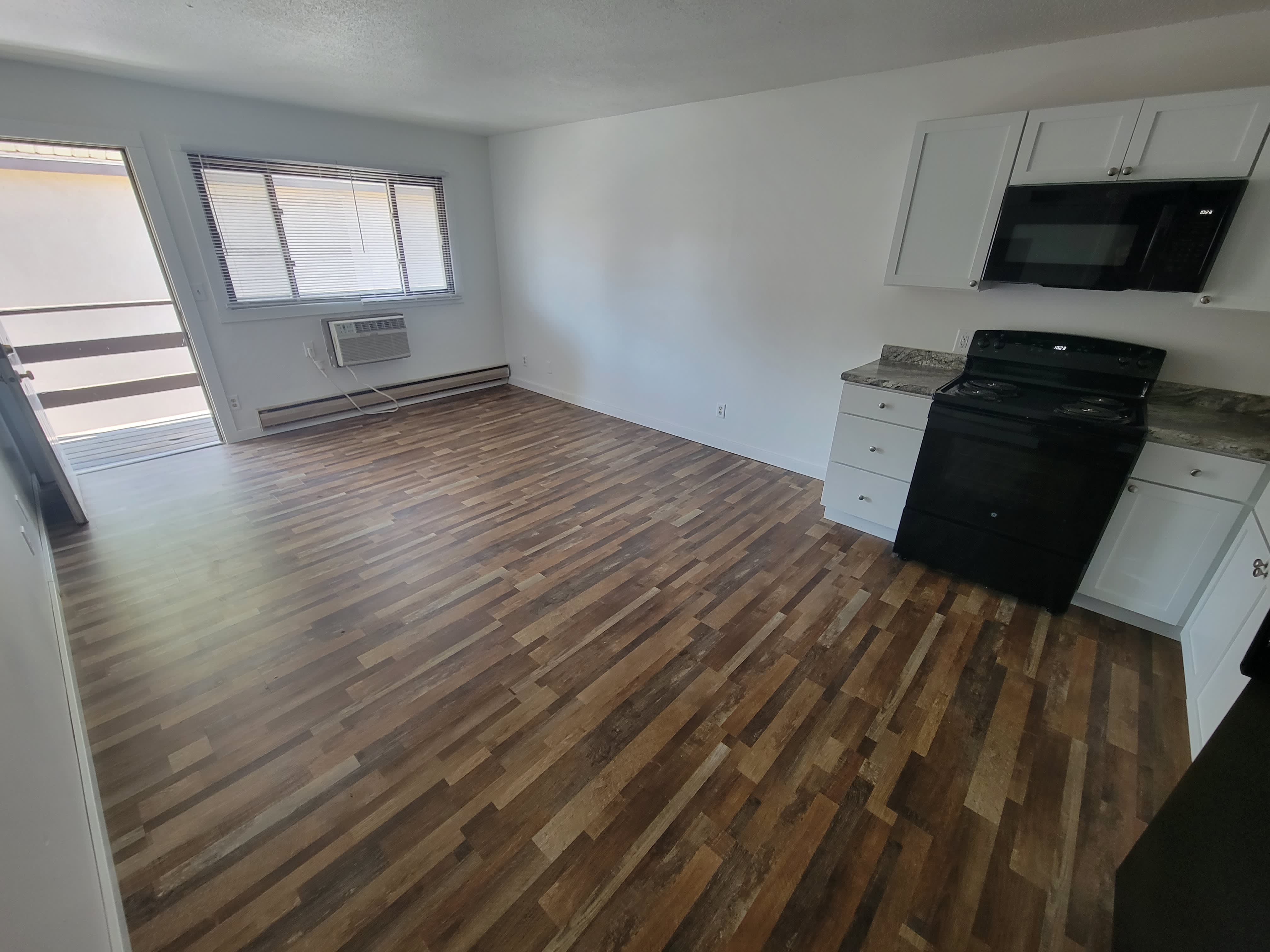 425 10Th St N – photo 3