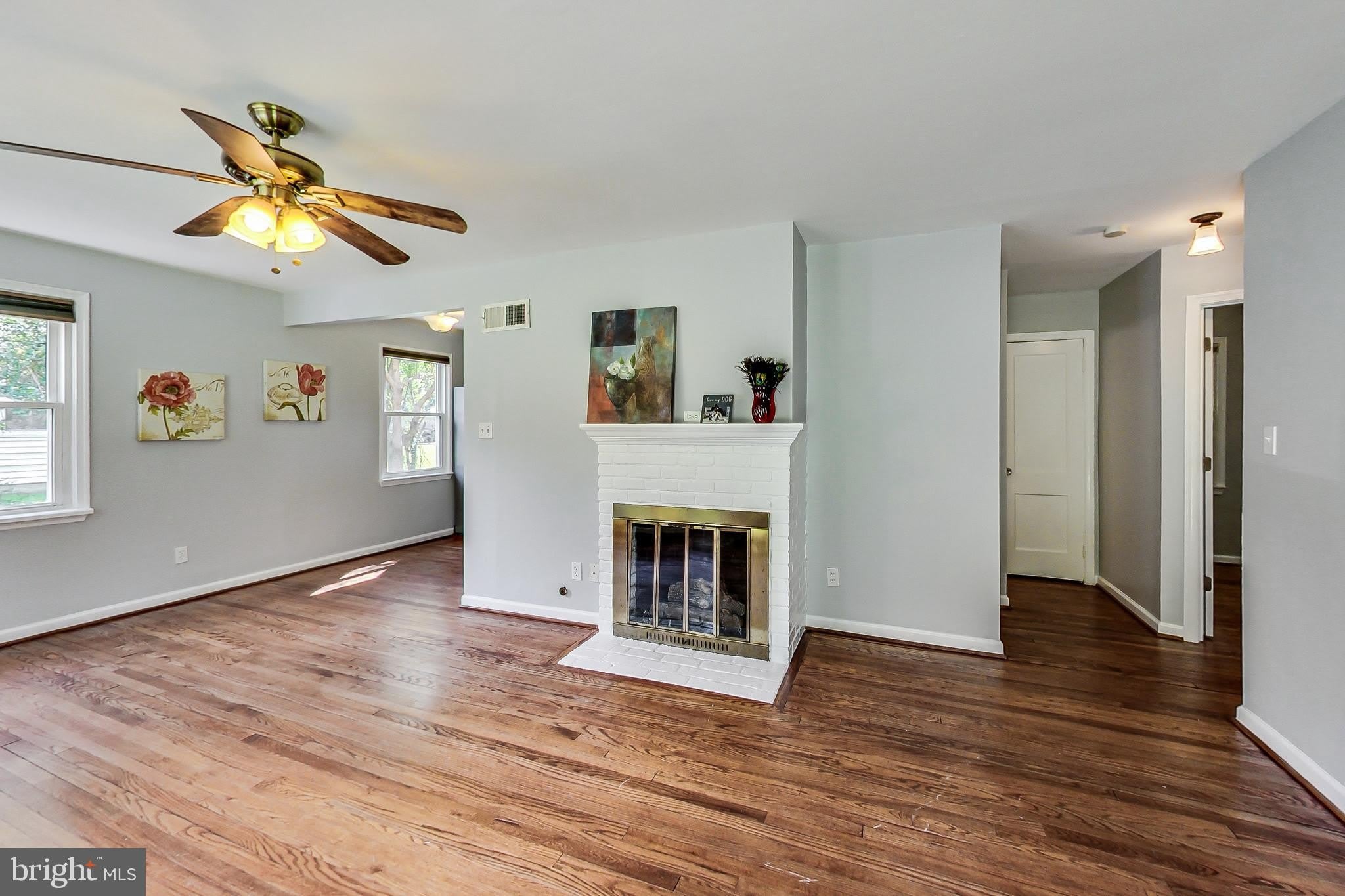 6641 BARRETT Road – photo 4