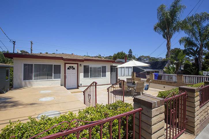 3536 Wawona Dr – photo 1