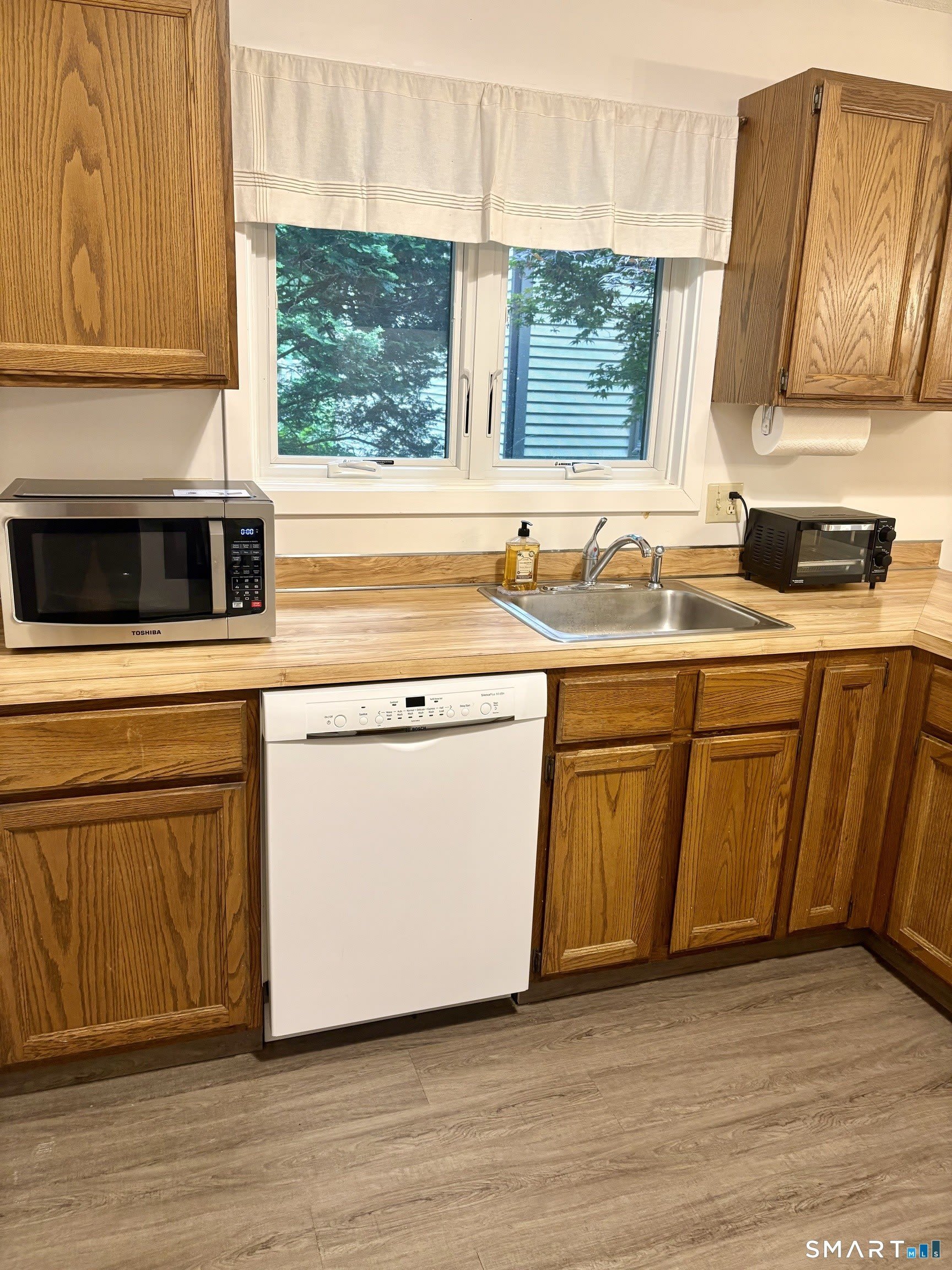 4 Copper Hill Drive – photo 4