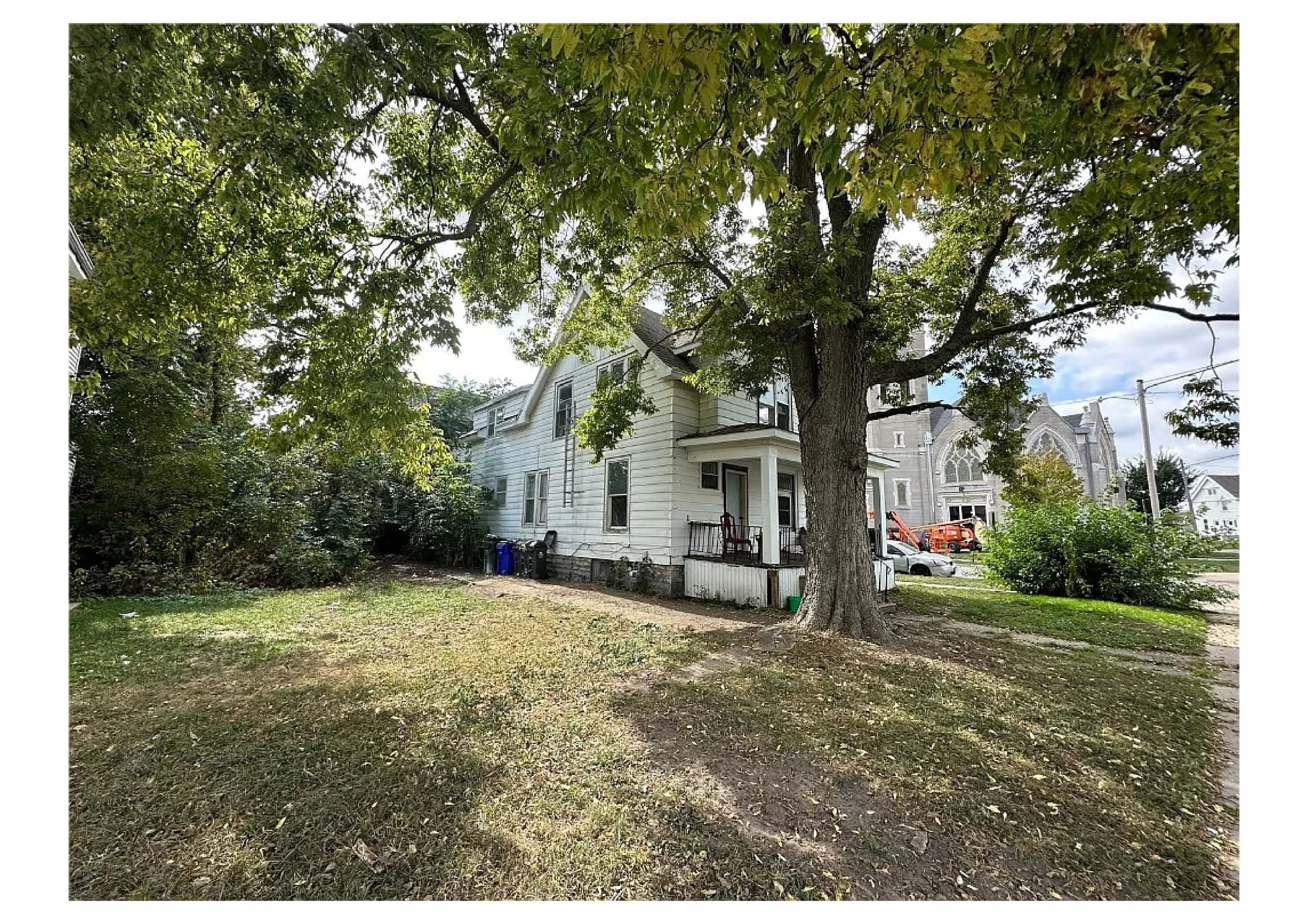 1401 Bever Avenue Southeast 2 – photo 4