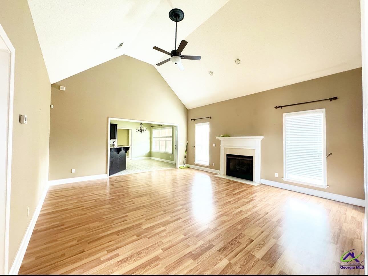701 Victoria Circle – photo 4