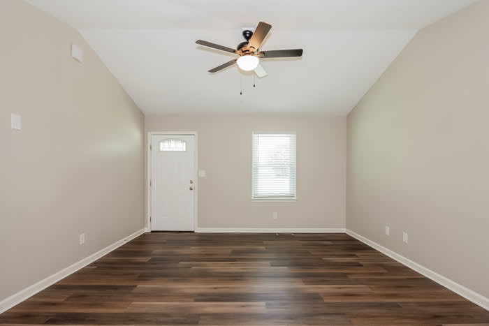 103 Duff Street – photo 2