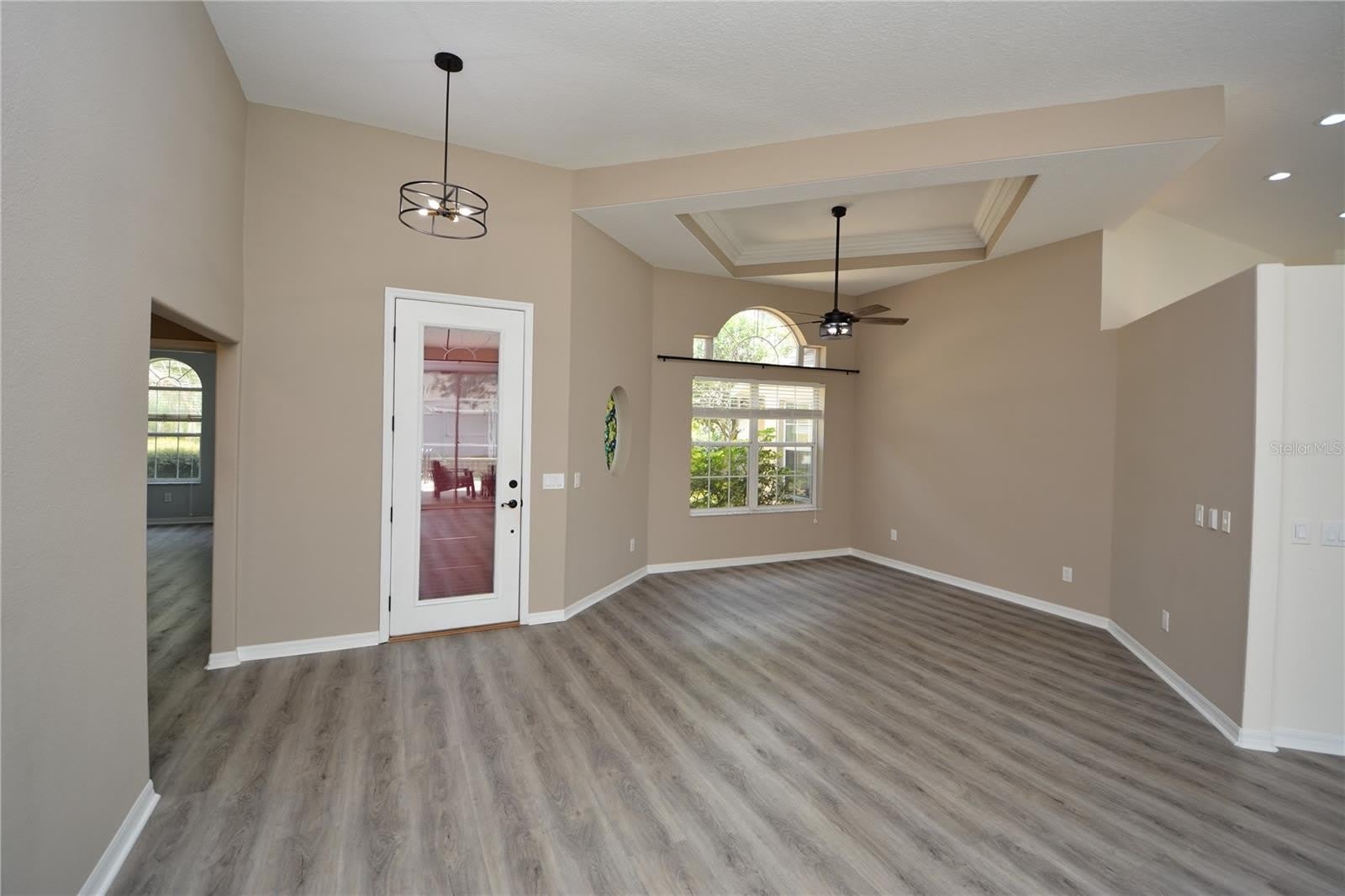 18 WELLWATER Drive – photo 4