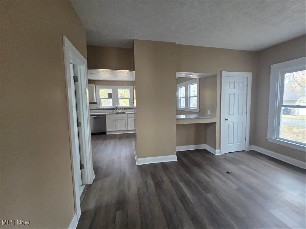 2294 East 100th Street – photo 4