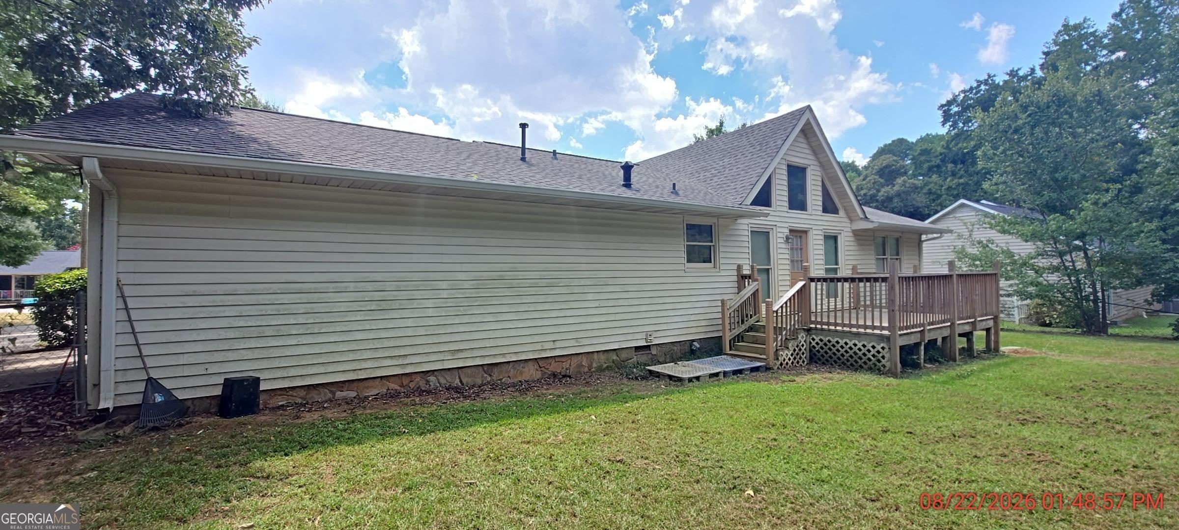 205 Winston Drive – photo 2