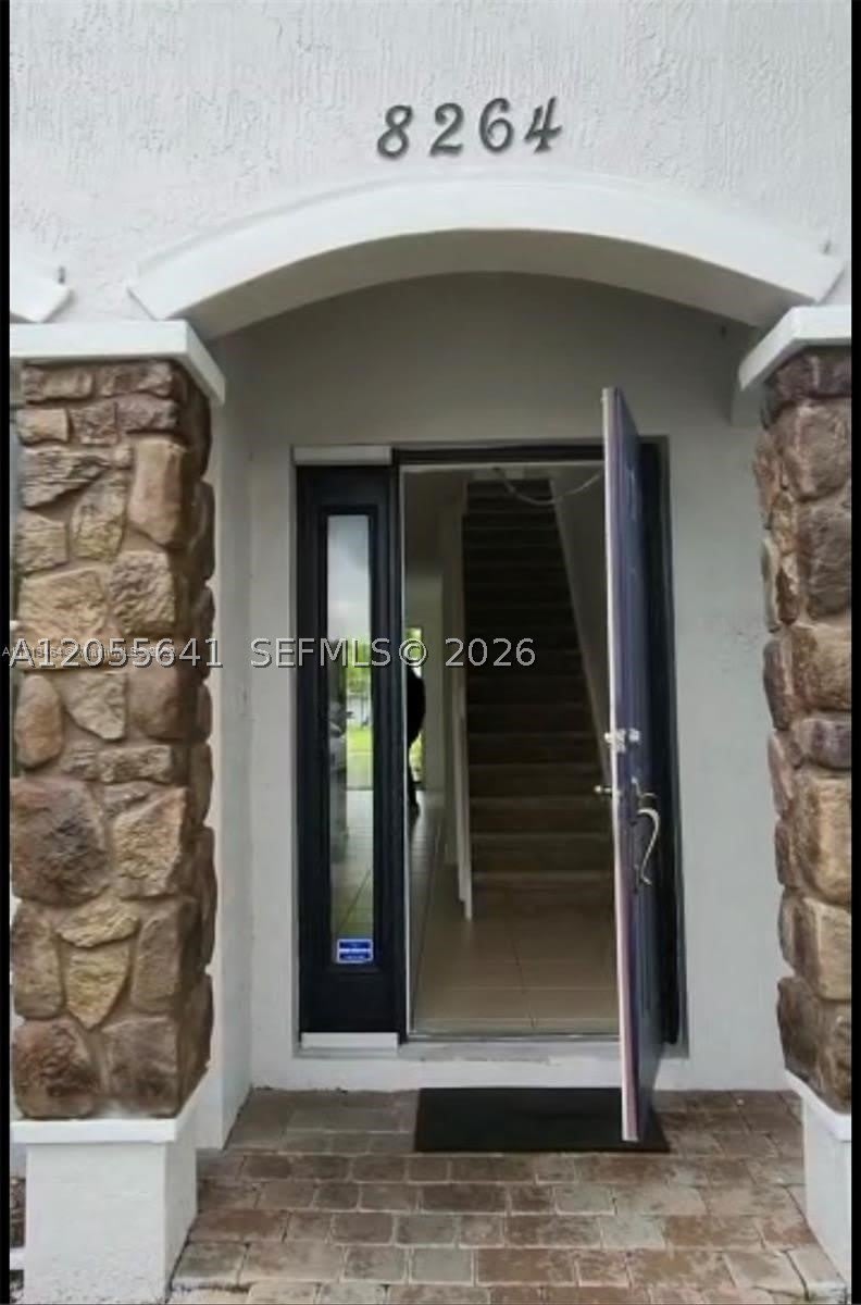8264 SW 27th St – photo 2