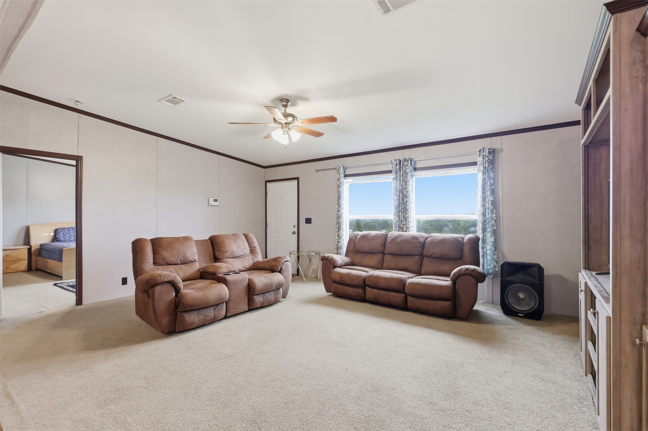 4196 L FM 75 – photo 5
