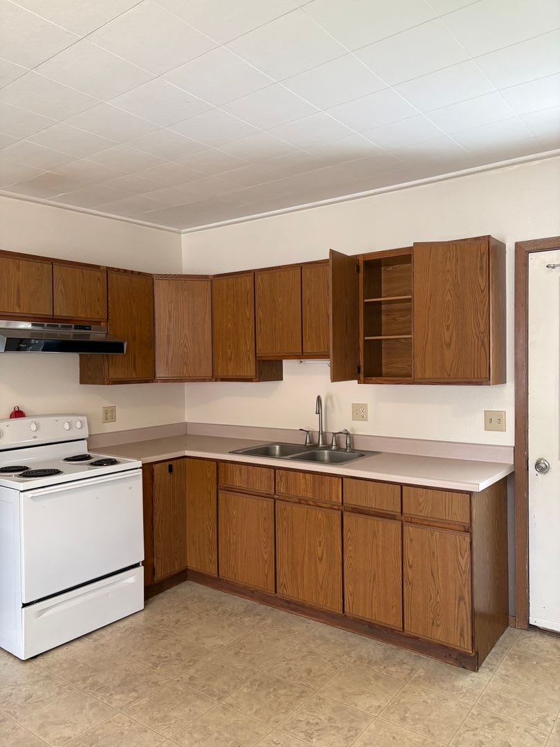 332 Cedar Street – photo 4