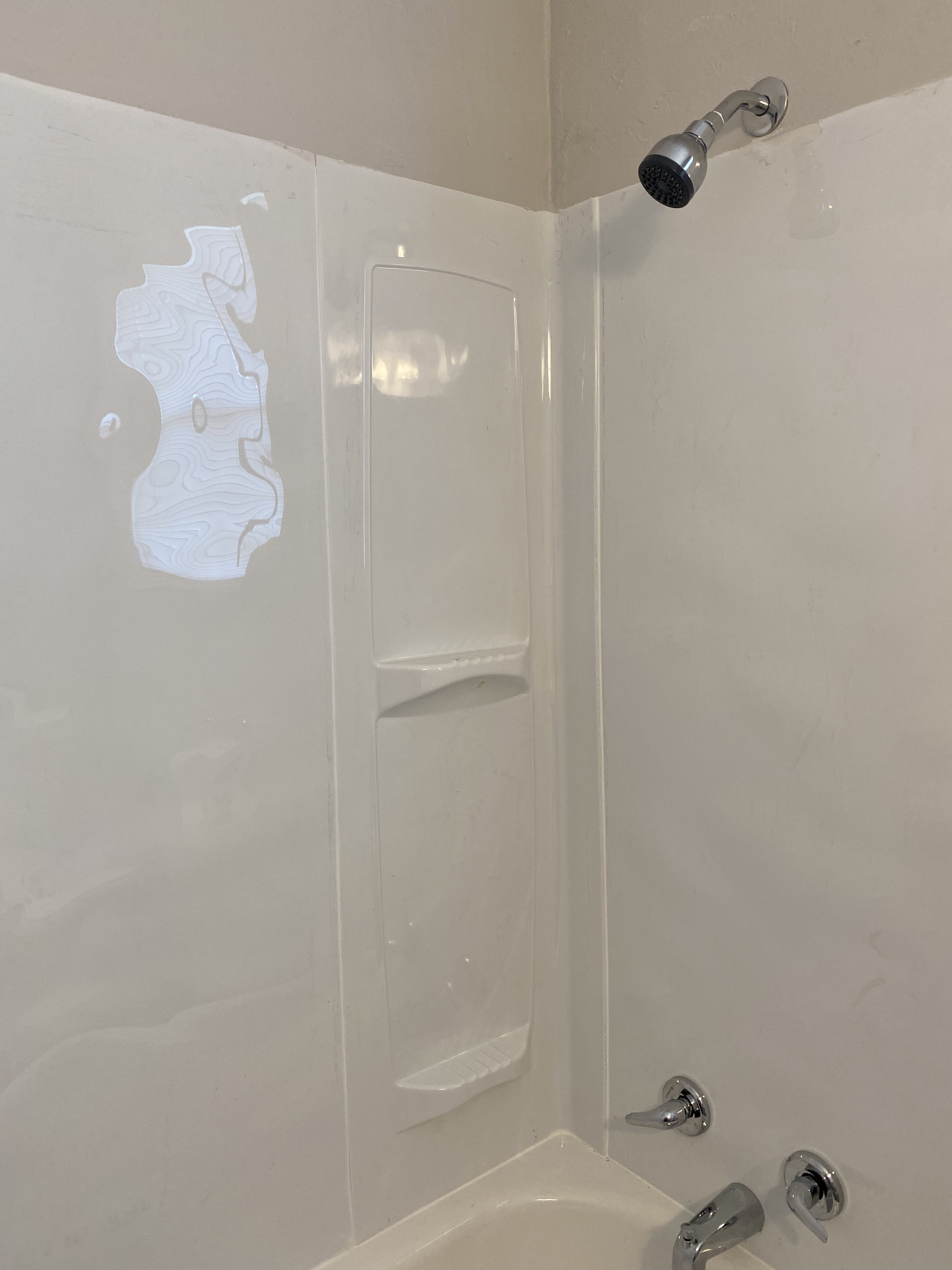 826 Hancock Ave – photo 1