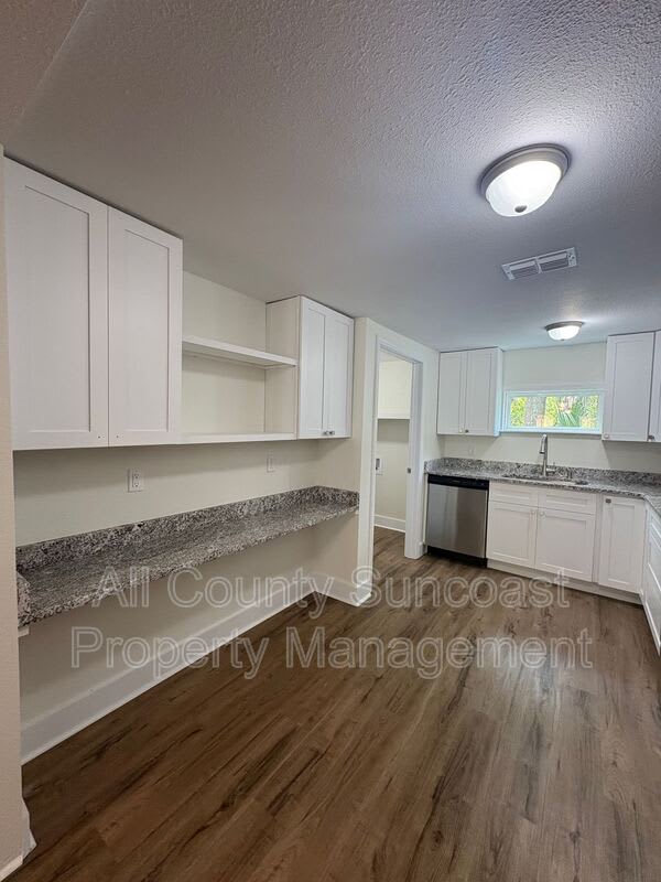265 Bowman St. – photo 3