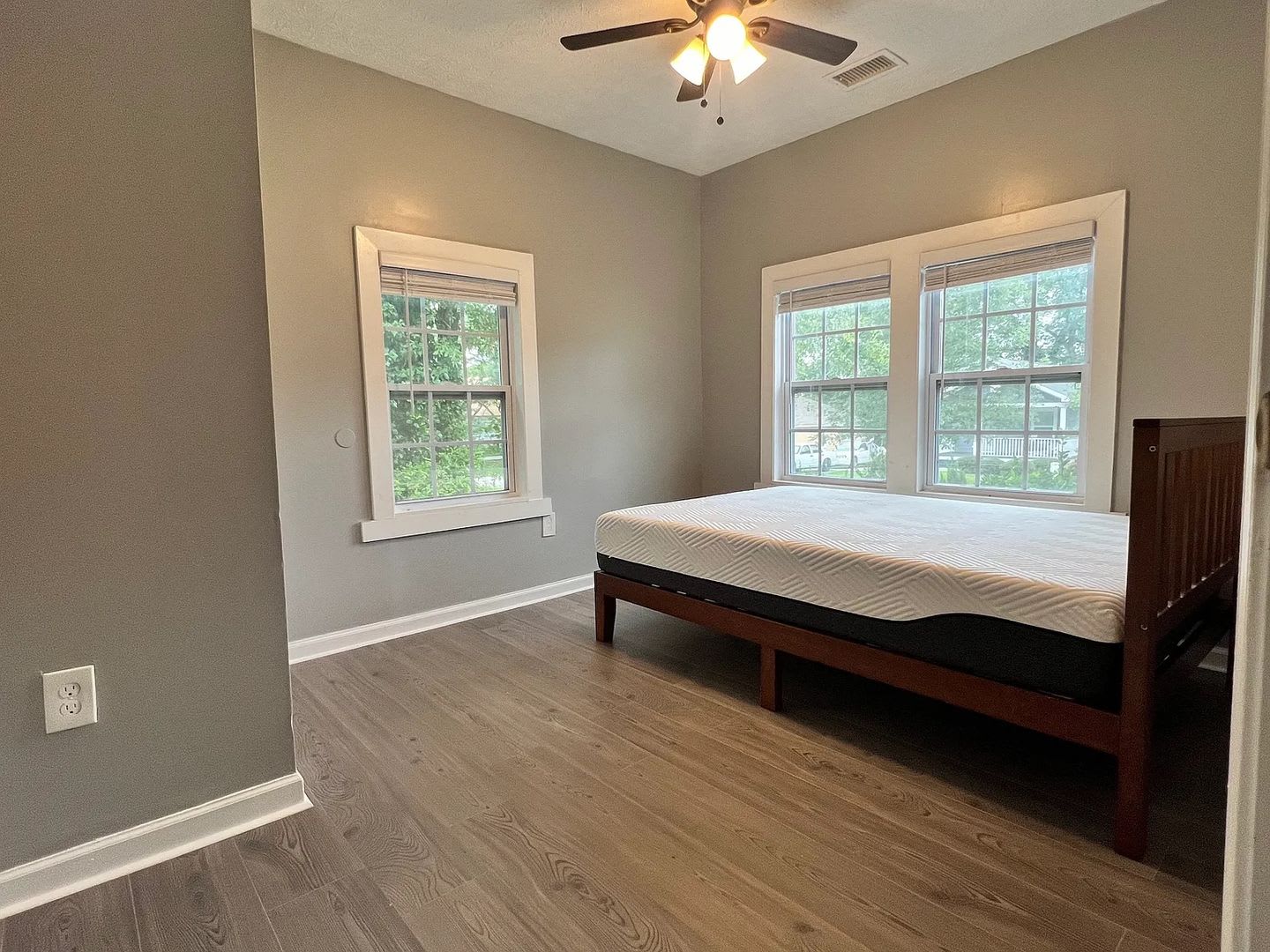 Room in 3 Bedroom Home in Atlanta – photo 3