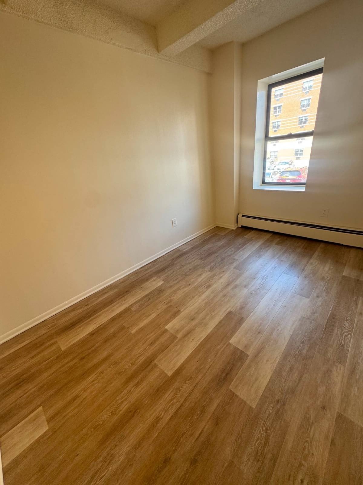 27 Ludlow St – photo 5