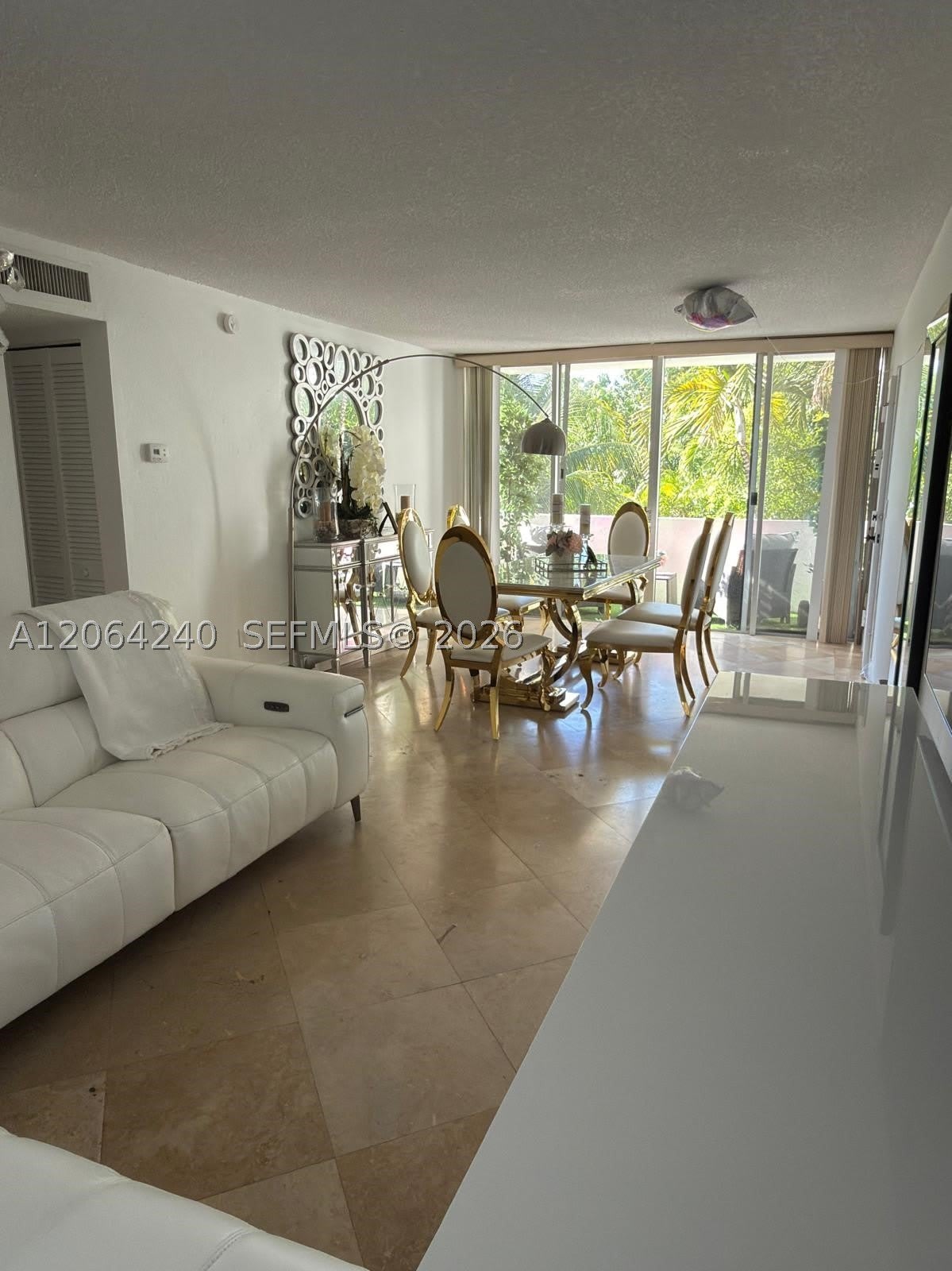 2160 SW 16th Ave – photo 2