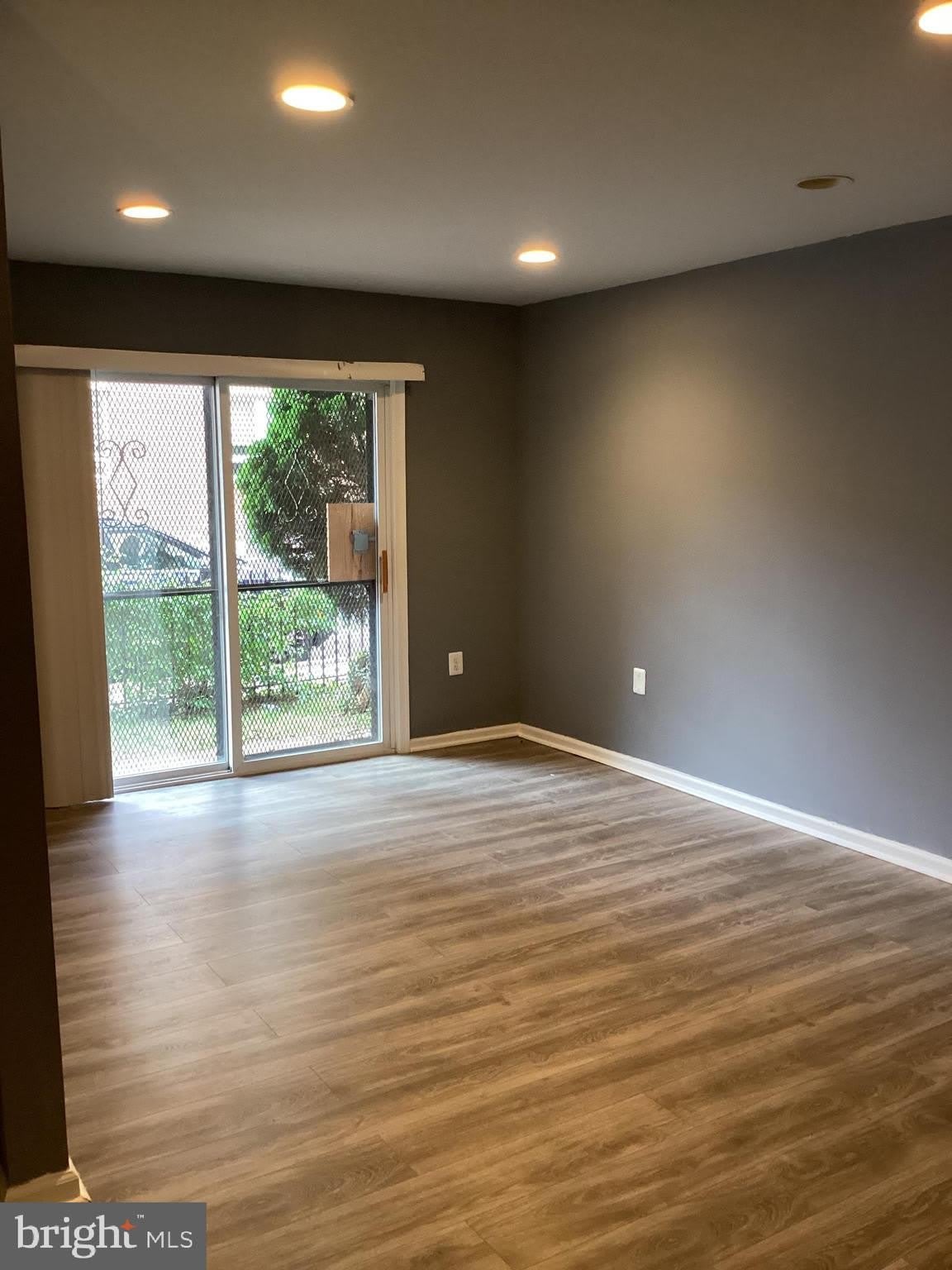 5005 D Street SE – photo 3