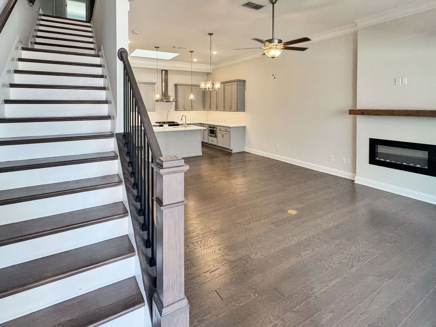 Woodstock 3BR Luxury 3BR Townhome! – photo 4