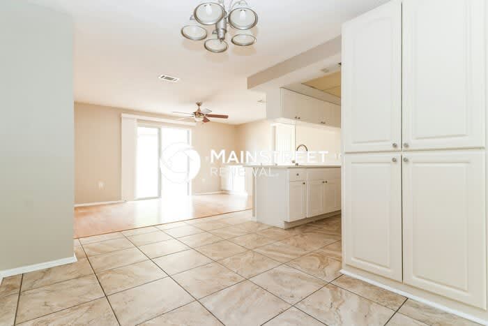 8120 Blue Finch Way – photo 4