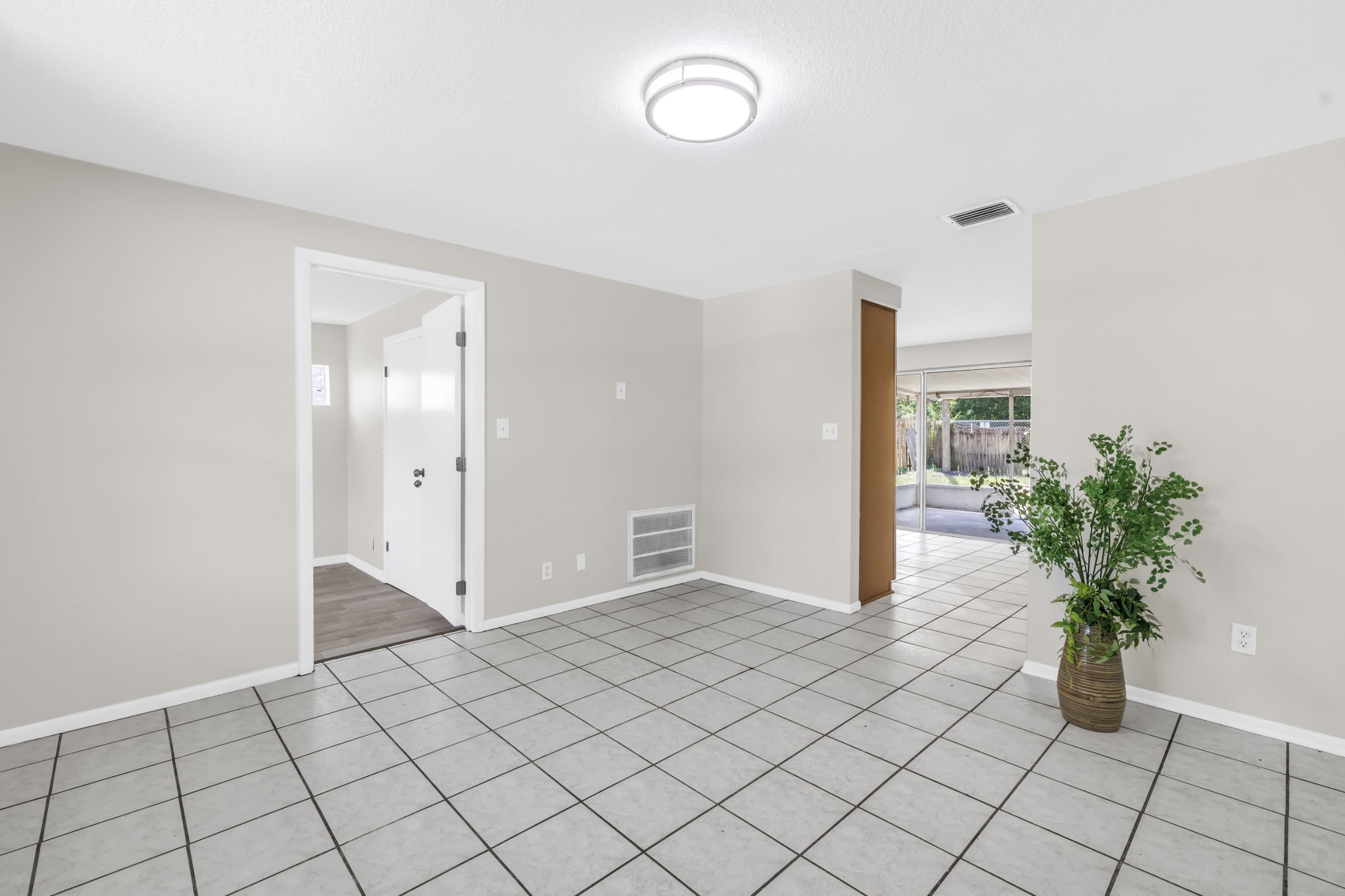 10920 111th Street – photo 2
