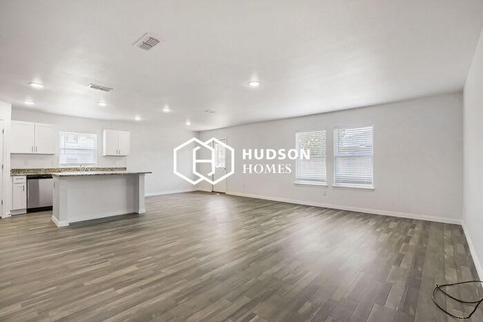 301 Anchor Lane – photo 5