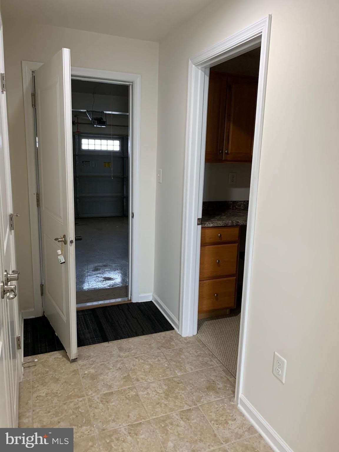 9022 RANDOLPH Circle – photo 4