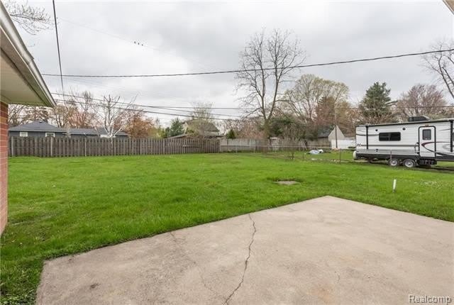 31733 KATHRYN Street – photo 4