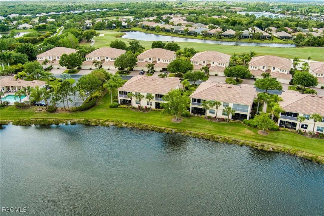 3120 Meandering Way – photo 5