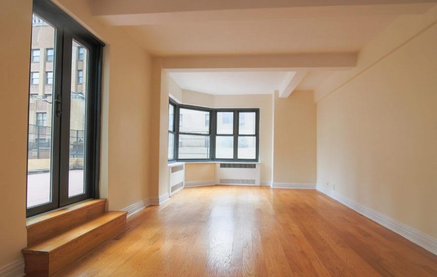 143 E 56th St – photo 2