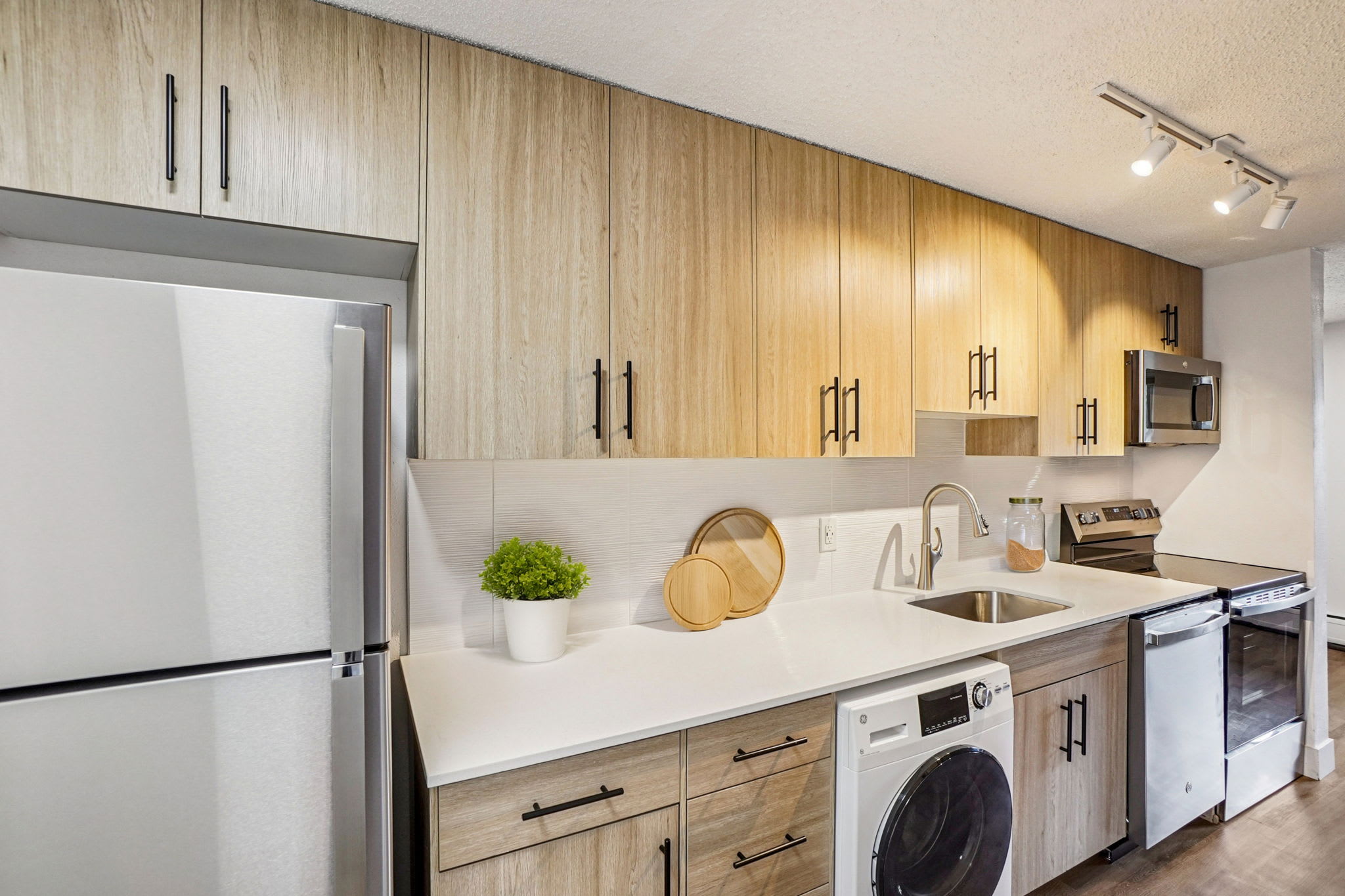 534 Washington – photo 3