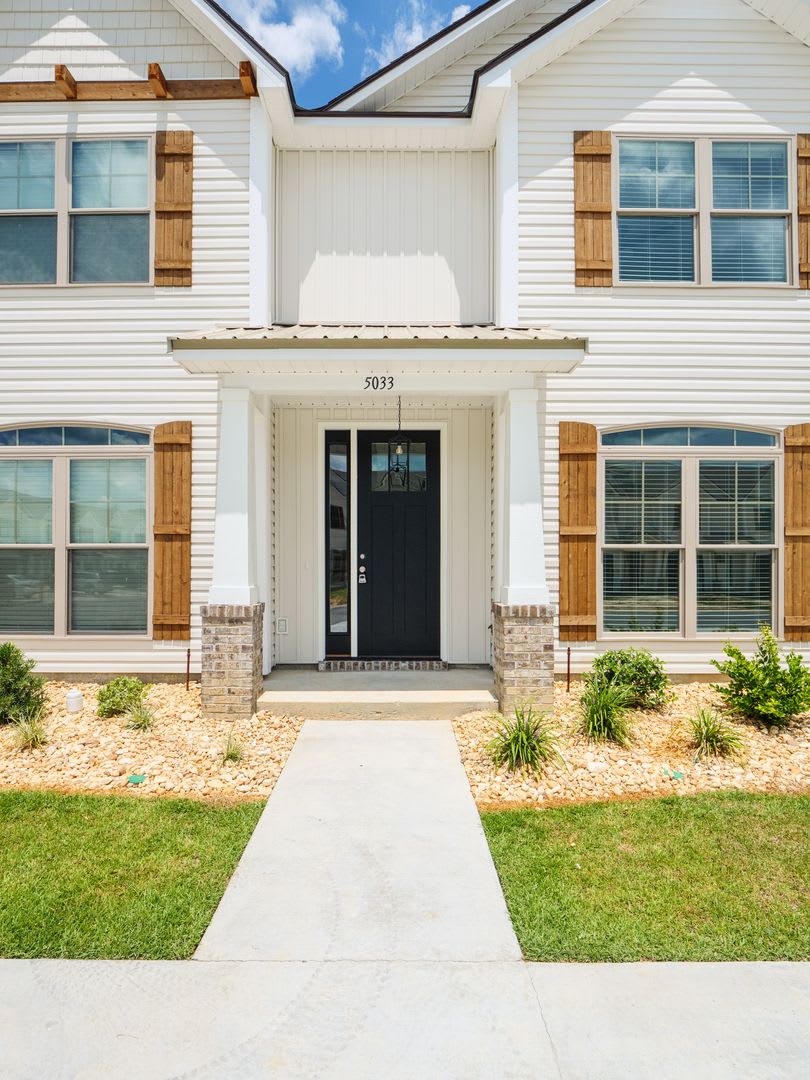 Modern New Construction 4-Bedroom Rental Home in Valdosta – photo 2